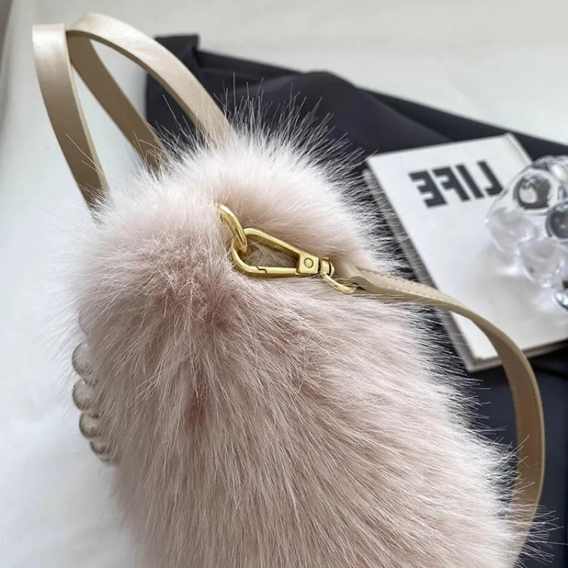 حقيبة كروس بودي ميني مربعة الش - مراجعة Luxury Bags Cute وسعره