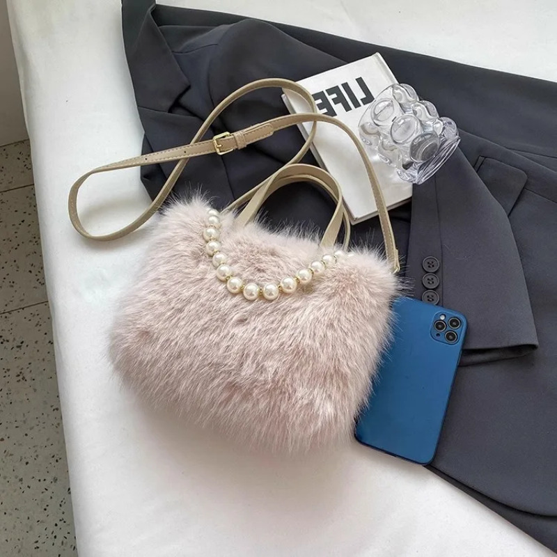 حقيبة كروس بودي ميني مربعة الش - مراجعة Luxury Bags Cute وسعره