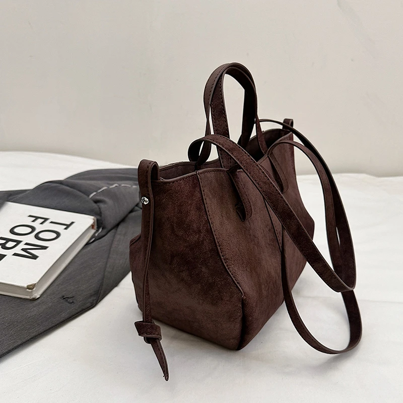 ضوء فاخر الصلبة بولي Hasp غلق  - مراجعة Luxury Bags Tote وسعره