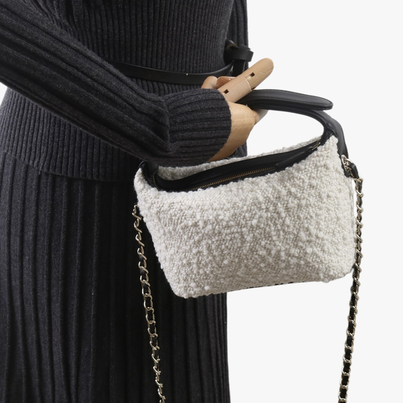 حقائب هوبوس صغيرة كلاسيكية من  - مراجعة Luxury Bags Leather وسعره